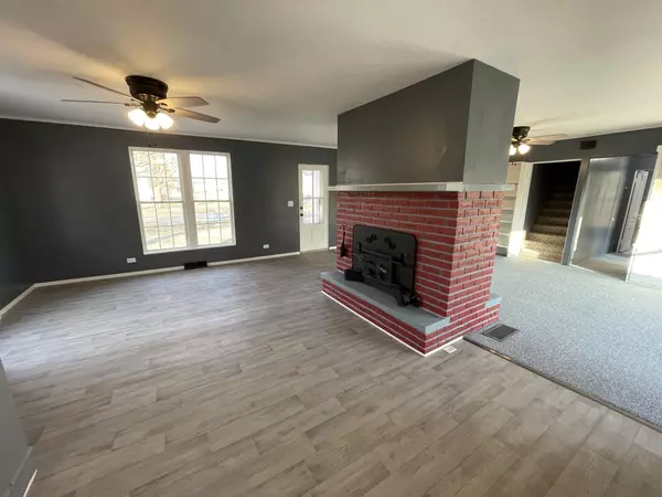 Breedsville, MI 49027,177 W Main Street