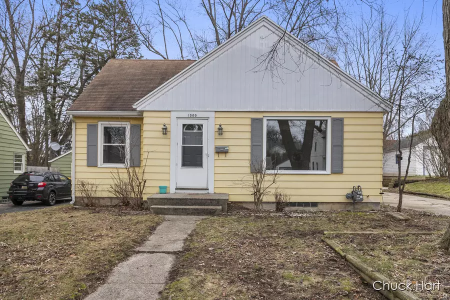 1300 Herrick NE Avenue, Grand Rapids, MI 49505
