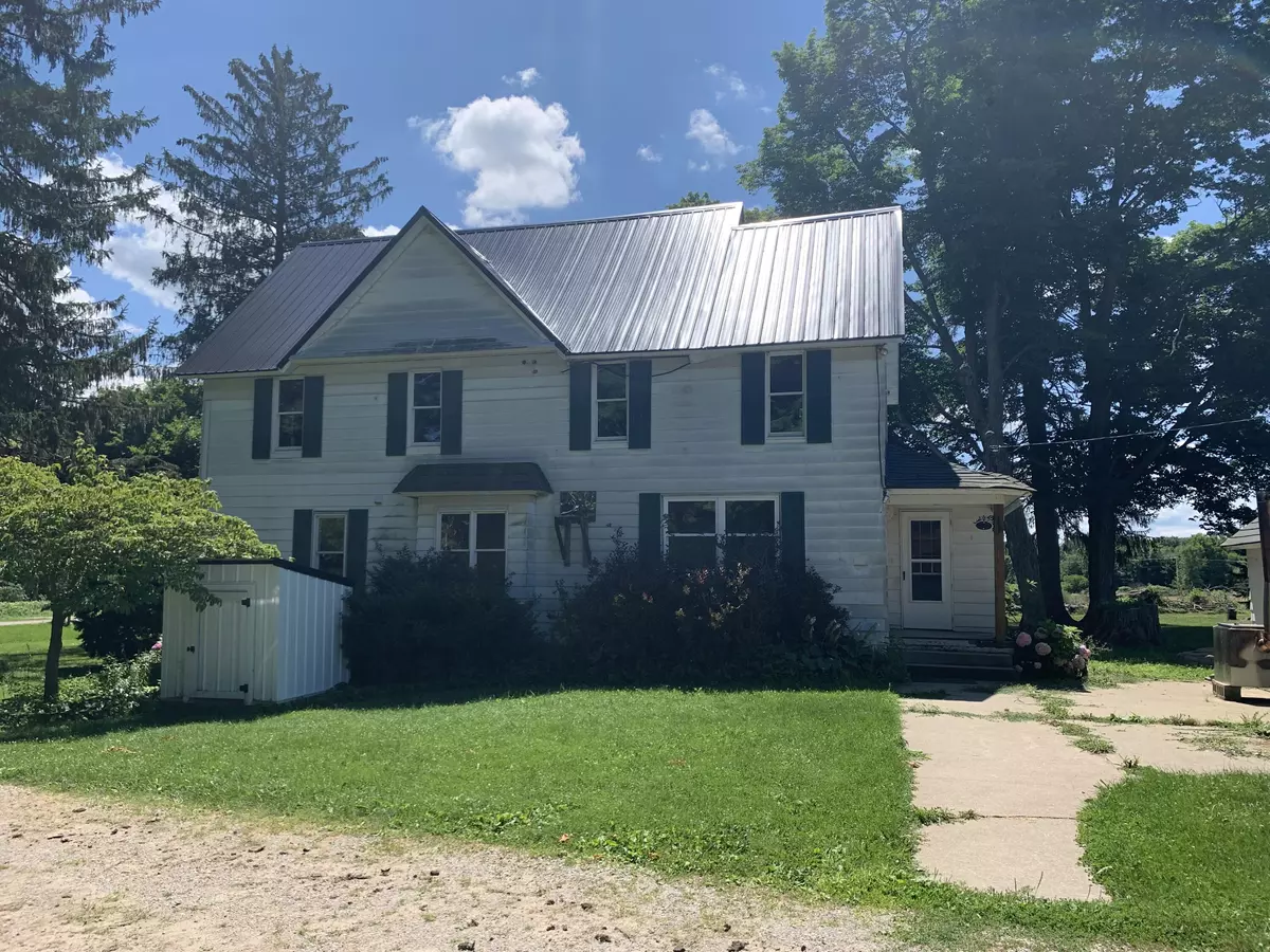 Bangor, MI 49013,33230 CR 687