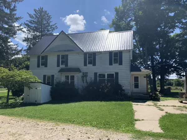 33230 CR 687, Bangor, MI 49013