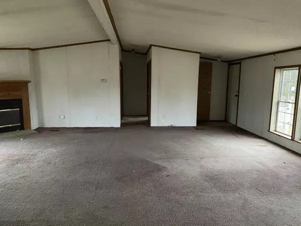 Paw Paw, MI 49079,60822 CR 653