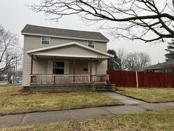 309 E Wayne Street, Dowagiac, MI 49047