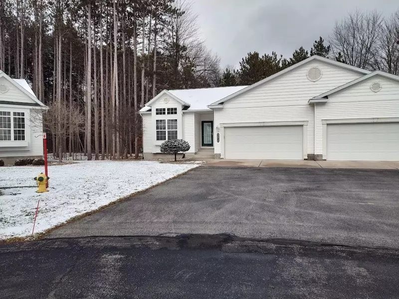 5614 N Turning Leaf Way #159, Fruitport, MI 49415