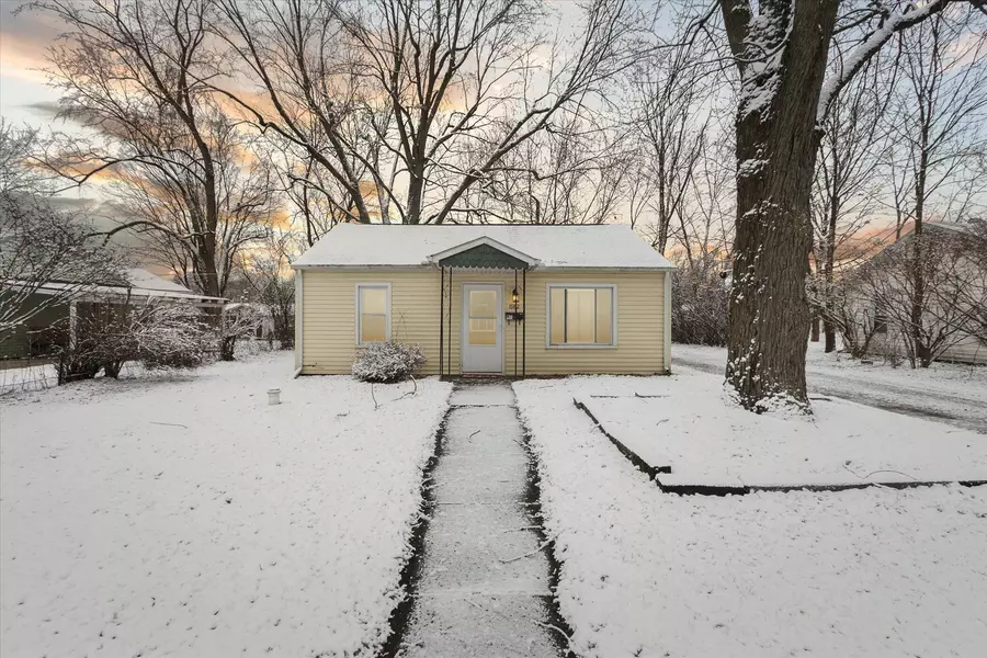 1982 Baldwin Drive, Niles, MI 49120