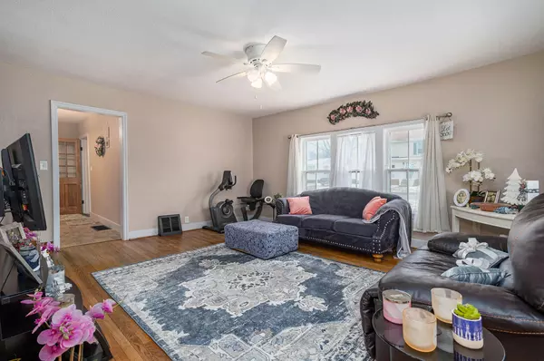 Sturgis, MI 49091,306 E Congress Street