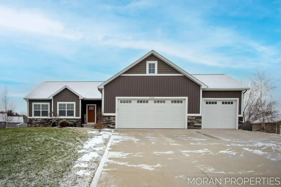 9106 Meadow's Pointe Drive, Allendale, MI 49401