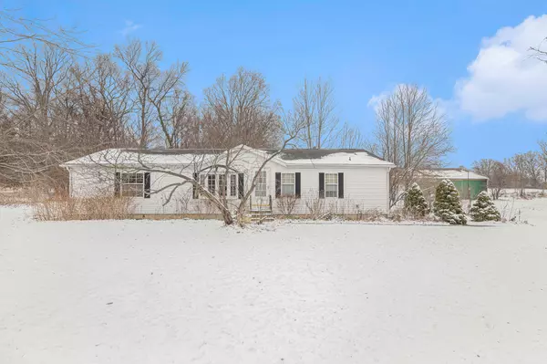 27774 22nd Avenue, Gobles, MI 49055