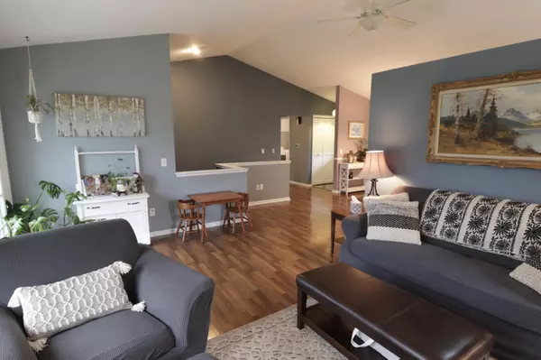 4555 Sutton SW Place Grandville, MI 49418