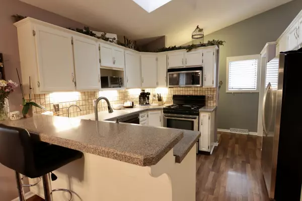 4555 Sutton SW Place Grandville, MI 49418