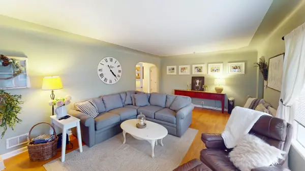 810 Pine NW Avenue Grand Rapids, MI 49504