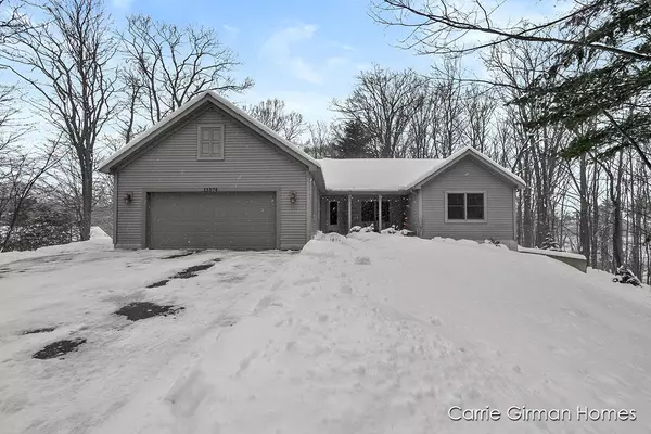 13574 Redbird Lane, Grand Haven, MI 49417