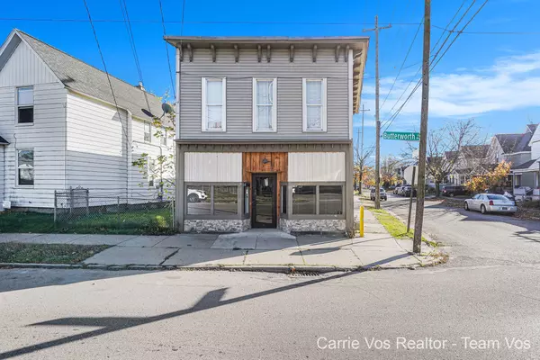 Grand Rapids, MI 49504,918 Butterworth SW Street