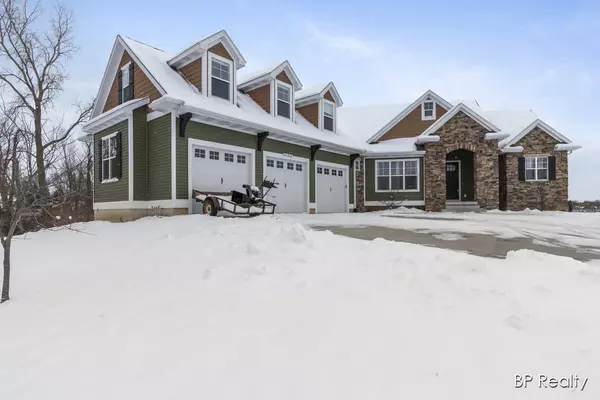 61828 Camel Bay Drive, Sturgis, MI 49091