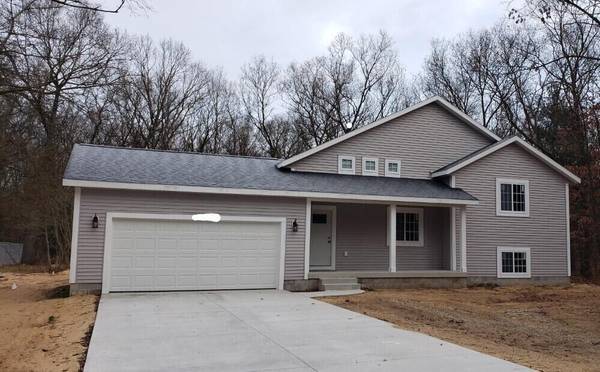 1355 Estate Street, Whitehall, MI 49461