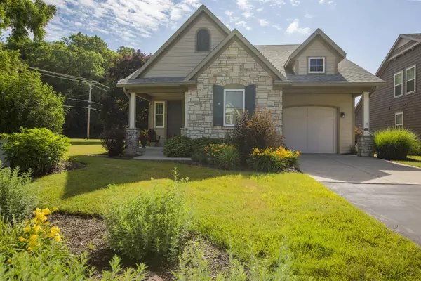621 Evening Stroll Court, Benton Harbor, MI 49022