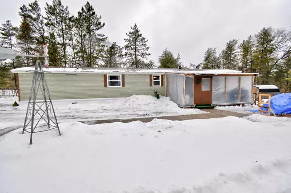 3625 E M 72 Highway, Grayling, MI 49738