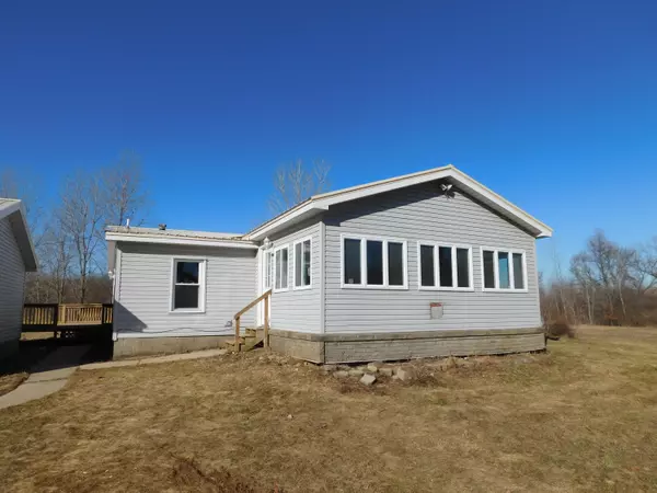Jonesville, MI 49250,6988 Half Moon Lake Road