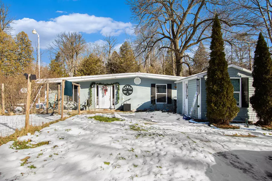 18618 Beaver Road, Barryton, MI 49305