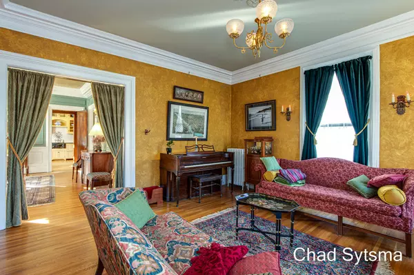 350 Cherry SE Street Grand Rapids, MI 49503