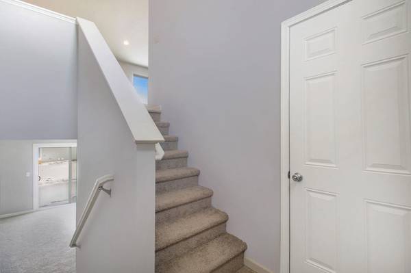 10163 California Road,  Bridgman,  MI 49106