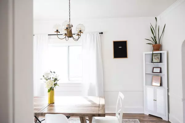 838 College NE Avenue Grand Rapids, MI 49503