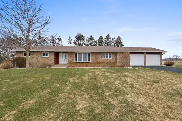 14926 Tasker Road, Lake Odessa, MI 48849