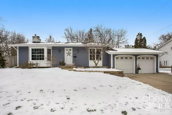 East Grand Rapids, MI 49506,2326 Elmwood SE Drive