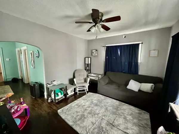 Grand Rapids, MI 49505,150 Ann NE Street