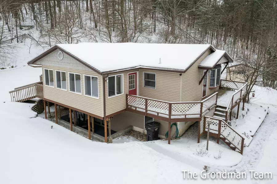 5376 Coit NE Avenue, Grand Rapids, MI 49525