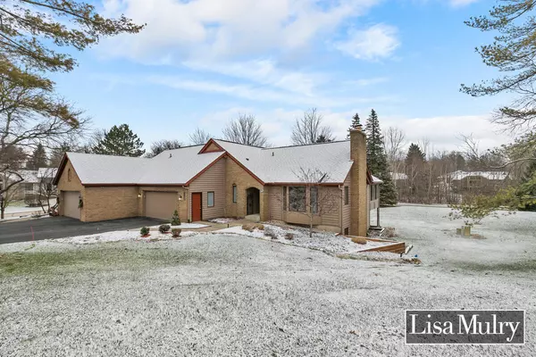 Grand Rapids, MI 49546,2344 Grouse SE Court #32