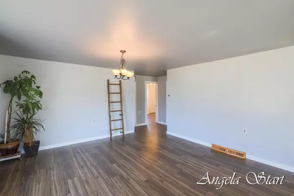 Kentwood, MI 49548,4508 Madison SE Avenue