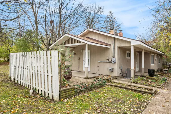 East Lansing, MI 48823,709 Lantern Hill Drive