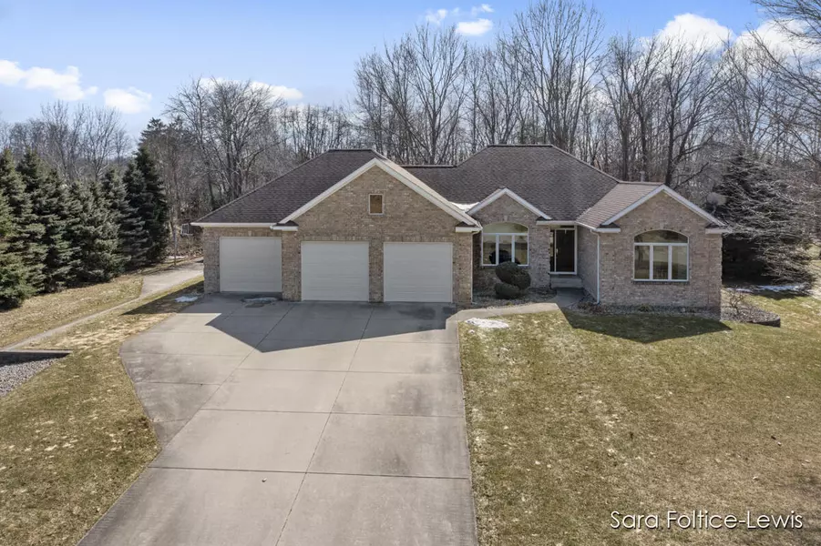 6460 Porter Lane, Allendale, MI 49401