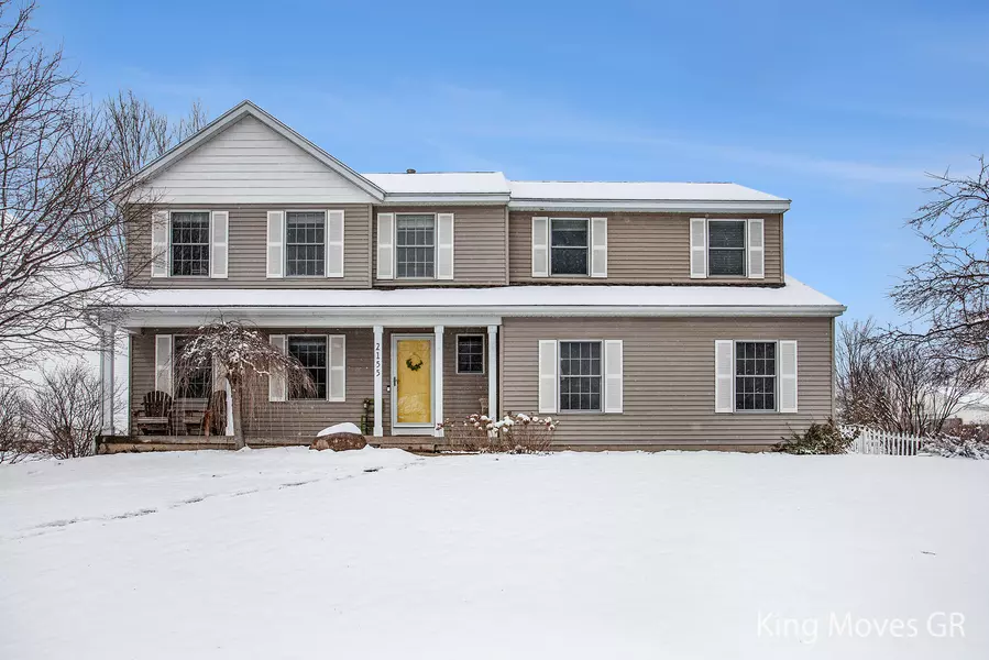 2155 Belmont Farms NE Circle, Belmont, MI 49306
