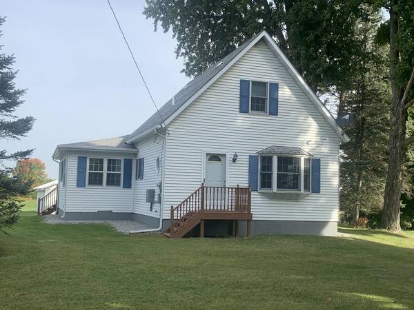 59788 4th Avenue, Grand Junction, MI 49056