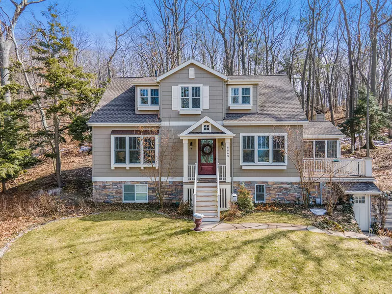 8863 Lake Shore Drive, West Olive, MI 49460