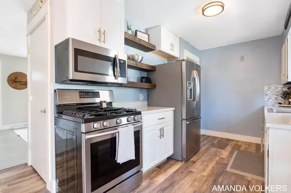 4015 Omaha SW Street Grandville, MI 49418