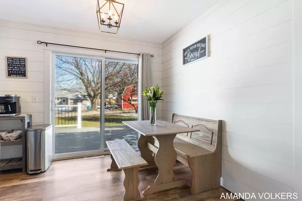 4015 Omaha SW Street Grandville, MI 49418