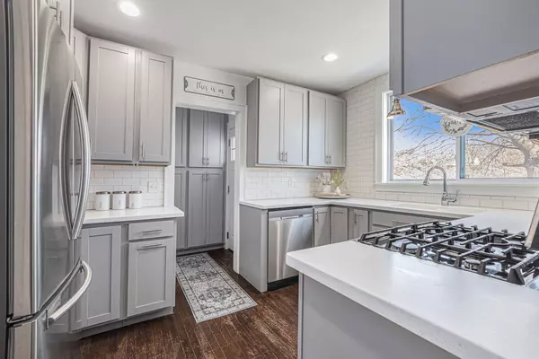 521 Burke NE Avenue Grand Rapids, MI 49503