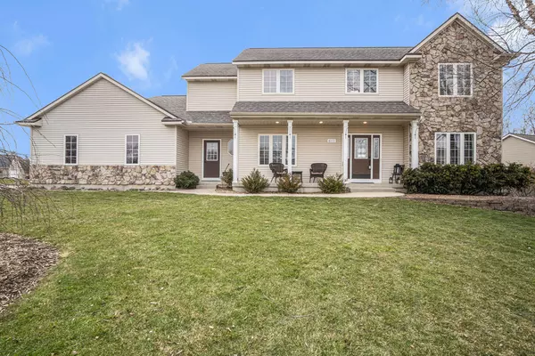 6111 Summerhill Court, Hudsonville, MI 49426