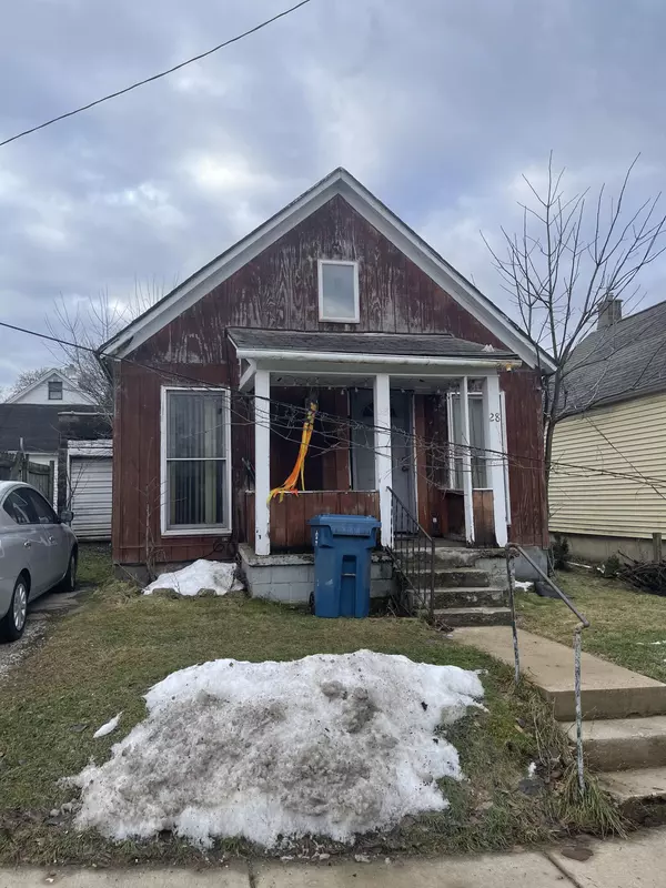 Grand Rapids, MI 49505,28 Ann NW Street