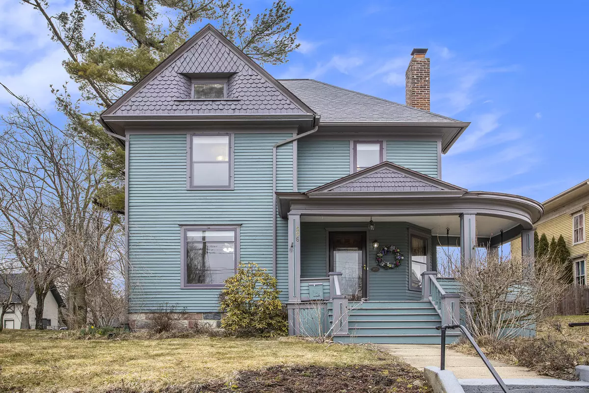 Marshall, MI 49068,506 W Prospect Street