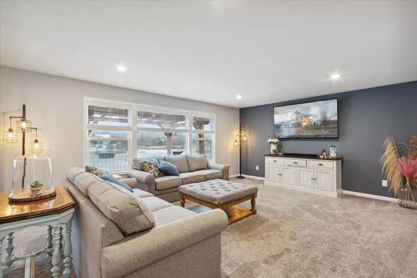 12114 Apple Cart Ln Lane Lowell, MI 49331