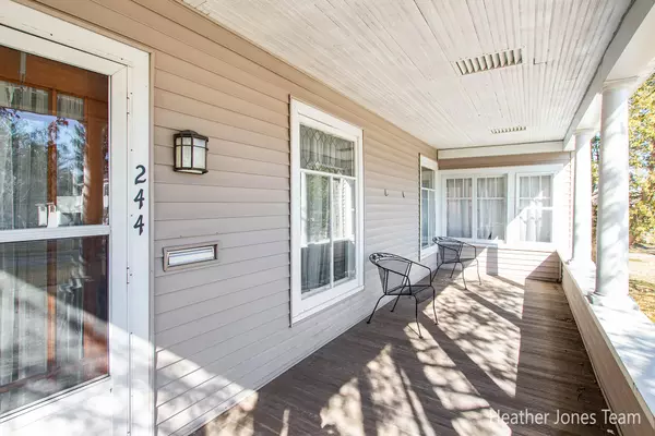Reed City, MI 49677,244 W Upton Avenue