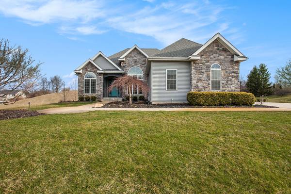 5797 Cannon Hills NE Drive, Ada, MI 49301