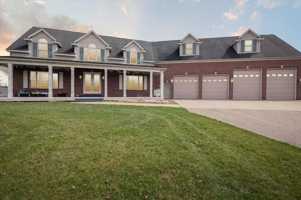 1120 Cherry Valle Lane, Williamston, MI 48895