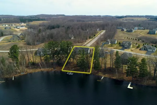 Traverse City, MI 49685,3181 Lake Meadows Circle