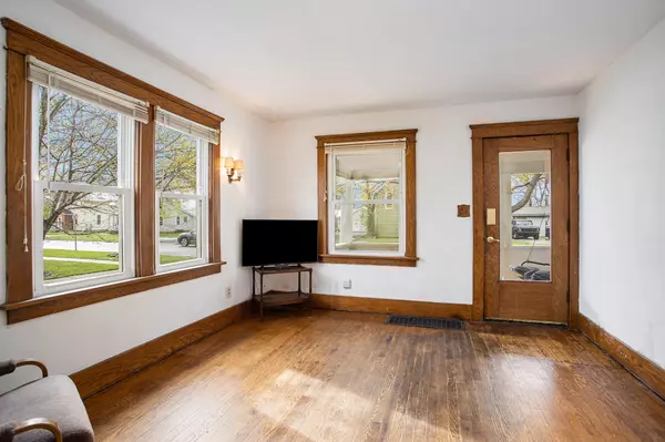 Marshall, MI 49068,830 W Hanover Street