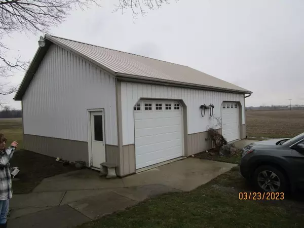 6740 Sampson Road, Camden, MI 49232