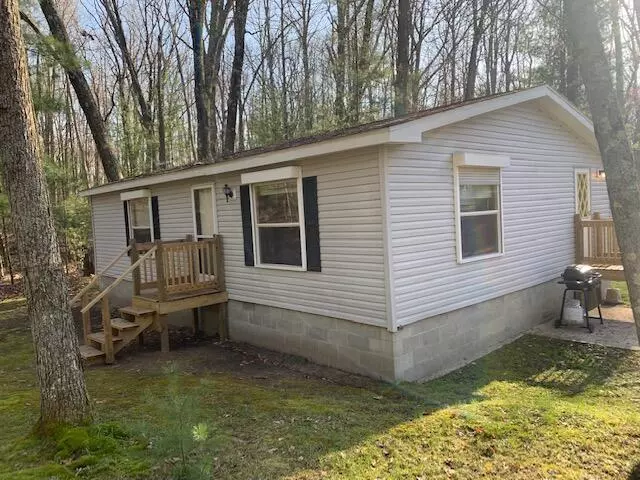 8701 Ferris Avenue, Bitely, MI 49309